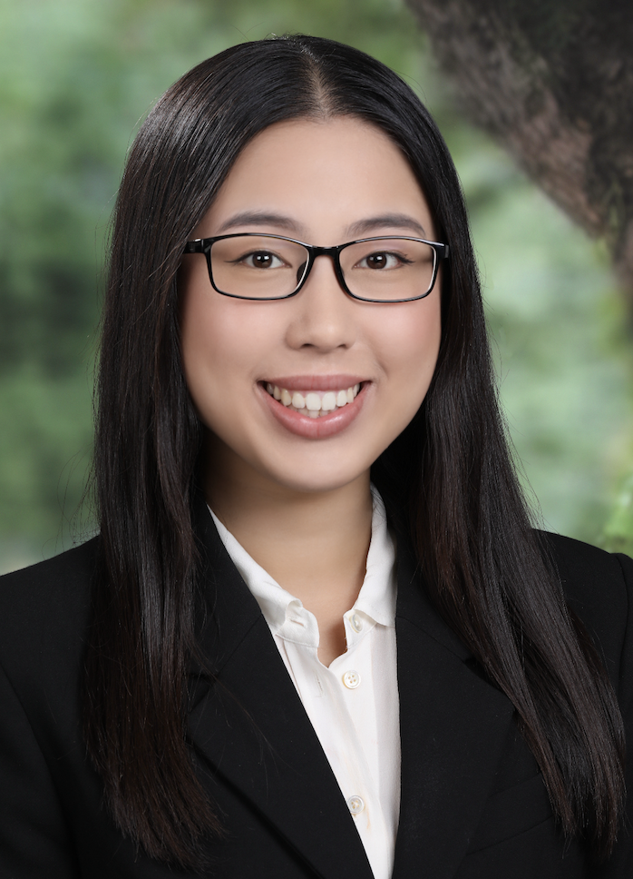 Vivien Cheng Headshot